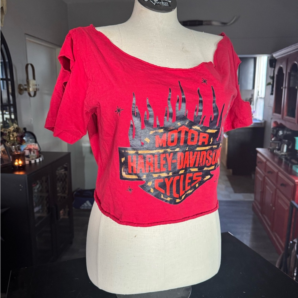 Harley-Davidson Red Cropped Off-Shoulder Graphic Tee